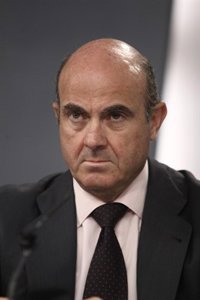 Guindos: En los próximos trimestres habrá también "datos positivos" de empleo