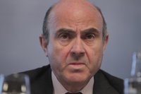 Guindos dice que la independencia es un escenario irreal e inviable que ningún inversor se plantea