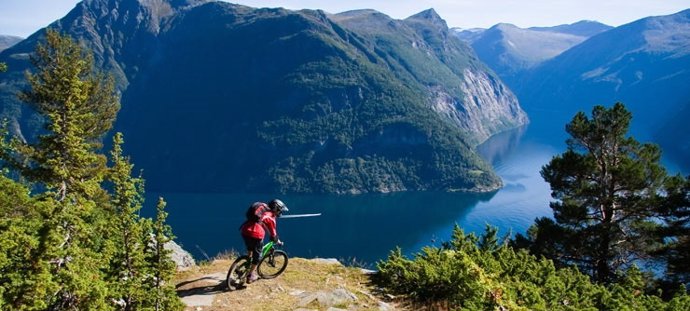Recorrer Noruega en Bicicleta