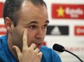 Iniesta: "Tenemos ganas y ambición de volver a conseguir títulos"