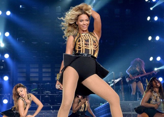 Beyoncé versiona sensualmente su Crazy in Love para 50 Sombras de Grey