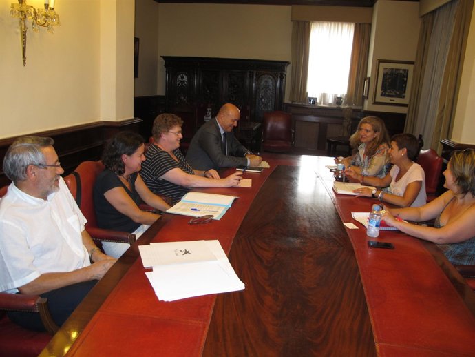 Empieza la campaña 'Ningún niño sin gafas'.