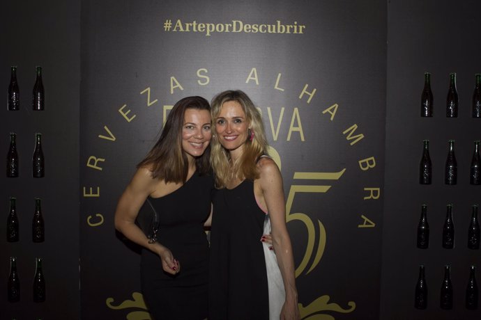 La blogger Ana Nievas y la actriz Laura Pamplona