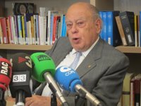 Pujol negó varias veces tener cuentas en el extranjero y se mostró "indefenso" ante informes policiales que lo apuntaban