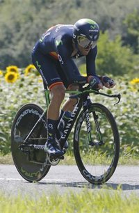 Martin vence la crono, Nibali confirma su triunfo y Valverde no logra el podio