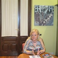 Mercedes Fernández (PP) espera en que el PSOE "no caiga en la radicalización, como cayó IU" para competir con 'Podemos'