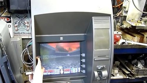 Doom en un cajero automático