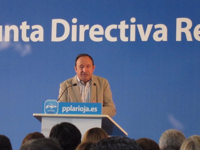 Sanz, en su intervención en la JUnta Directiva del PP riojano