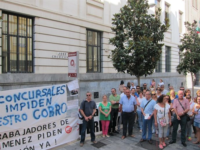 Los trabajadores de Pérez Giménez en la calle Cruz Conde