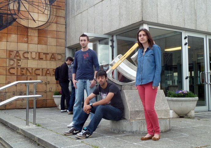 Estudiantes de la UC que participarán en la competición internacional