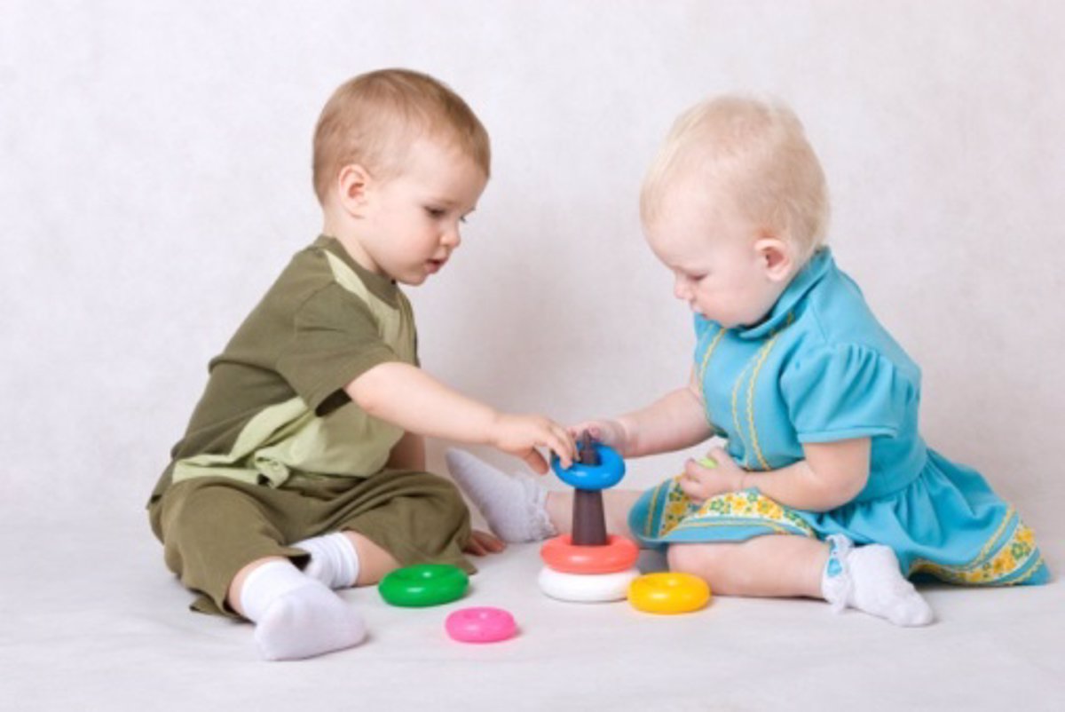 Juegos y juguetes para niños de 12 a 18 meses
