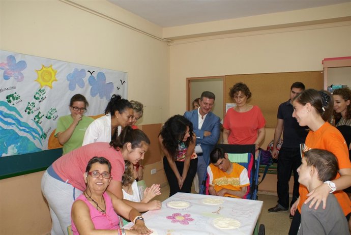 Escuela de verano de Amadiba en el colegio Camilo José Cela