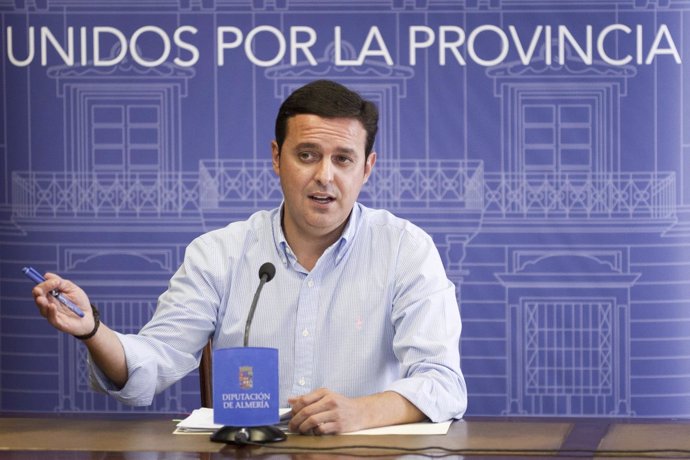 García, en rueda de prensa