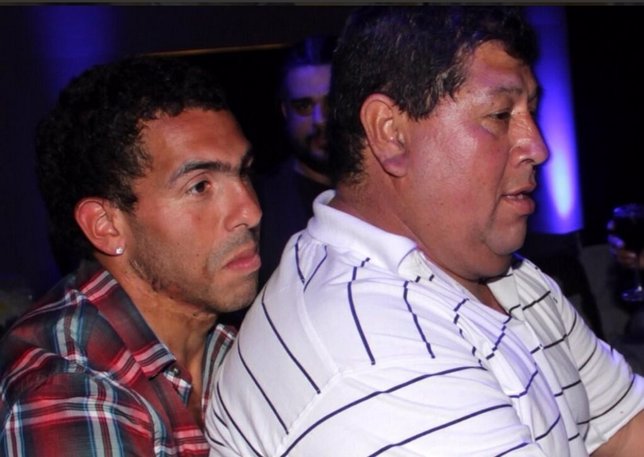 Carlos Tévez y su padre