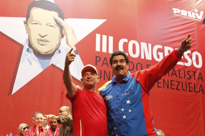 Nicolás Maduro recibe en Venezuela a Hugo Carvajal. 