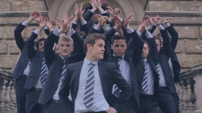 Estudiantes de Oxford consiguen más de 1 millón de visitas gracias a Shakira