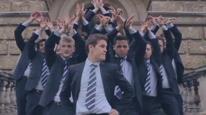 Estudiantes de Oxford consiguen más de 1 millón de visitas gracias a Shakira
