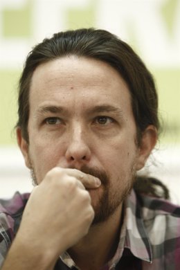 Pablo Iglesias en la presentación de un libro