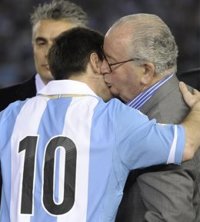 Presidente de la FIFA, "muy triste" por la muerte de Grondona