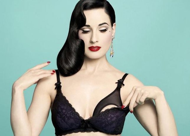 Dita Von Teese se lanza al diseño de lencería ideal para las recientes mamás