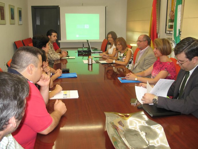Presentación de canal de Andalucía.Emprende TV