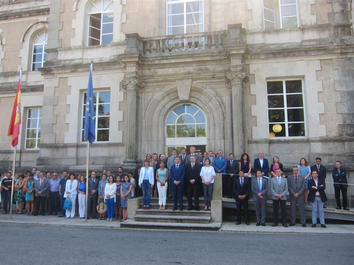 La Xunta guarda un minuto de silencio 
