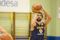 Llull: "España es favorita y más jugando en casa"