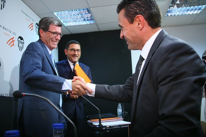 La Fundación Valencia traspasa sus acciones a Peter Lim