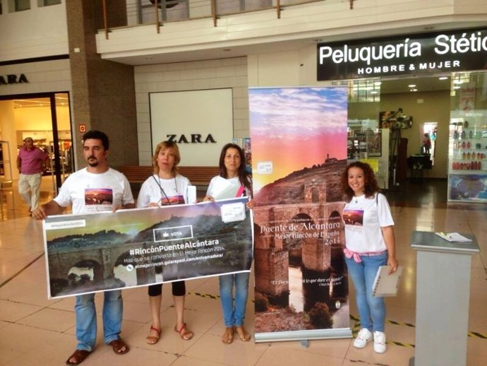 Voluntarios Puente de Alcántara