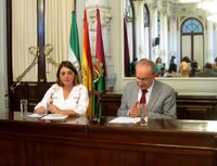 El Ayuntamiento y la Junta acercan posturas en la factura del metro, pero no concretan el tema de la explotación