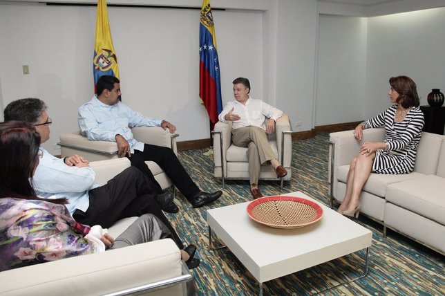 Santos y Maduro se reúnen en la ciudad de Cartagena
