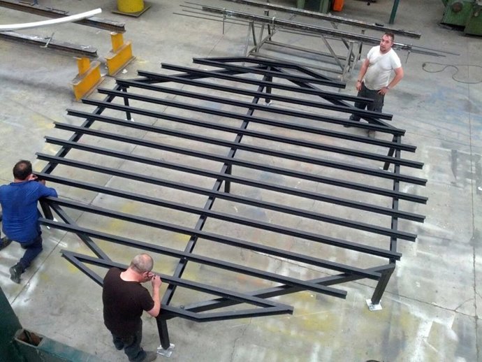 Vitoria intenta batir el récord de la mayor tortilla de patatas