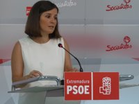 El PSOE extremeño lamenta que "no es un dato bueno" porque ha bajado "tres veces menos" que en julio de 2013
