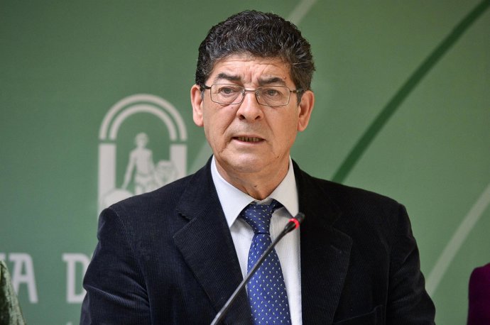 Valderas, hoy ante los medios