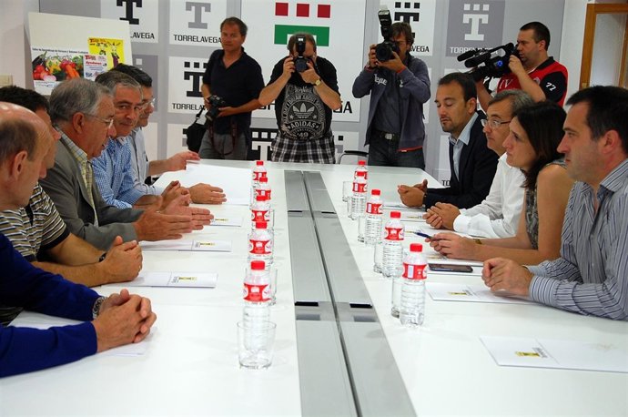 Reunión de alcaldes de la comarca del Besaya 