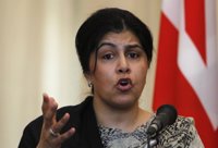 Dimite una secretaria de Estado de Exteriores británica por su rechazo a la política sobre Gaza