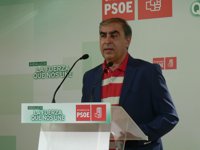El PSOE pregunta al Gobierno si hay un protocolo de actuación en España frente al ébola por si aparece algún afectado