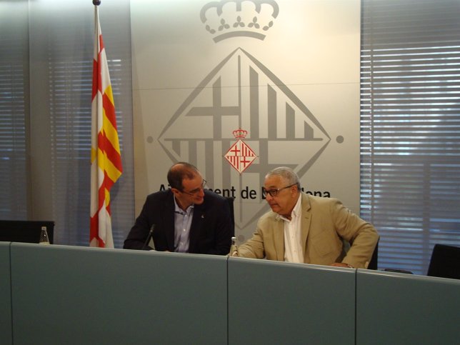 Antoni Vives y Pere Chias presentan la nueva ordenanza de terrazas