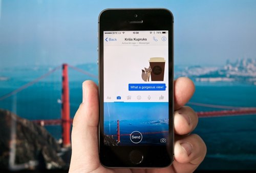 Aplicación de Facebook móvil smartphone ios