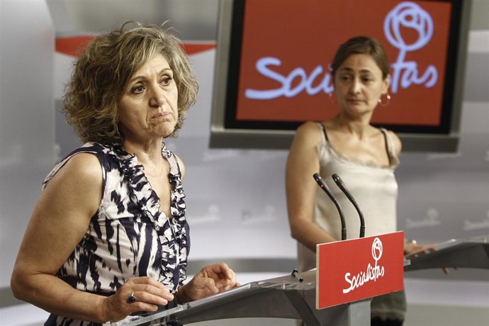 Mariluz Rodríguez y María Luisa Carcedo