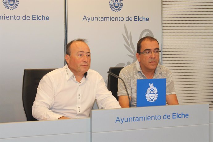 Justino Delgado, durante la rueda de prensa de la Nit de l'Albà