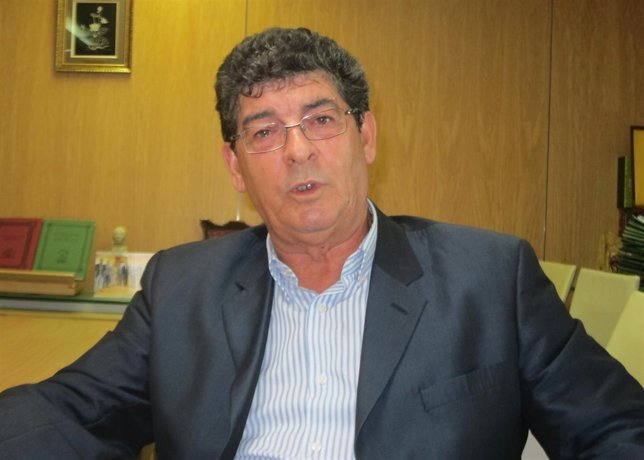 Diego Valderas, durante la entrevista