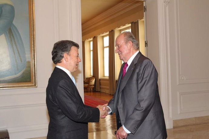 El Rey Juan Carlos con Juan Manuel Santos