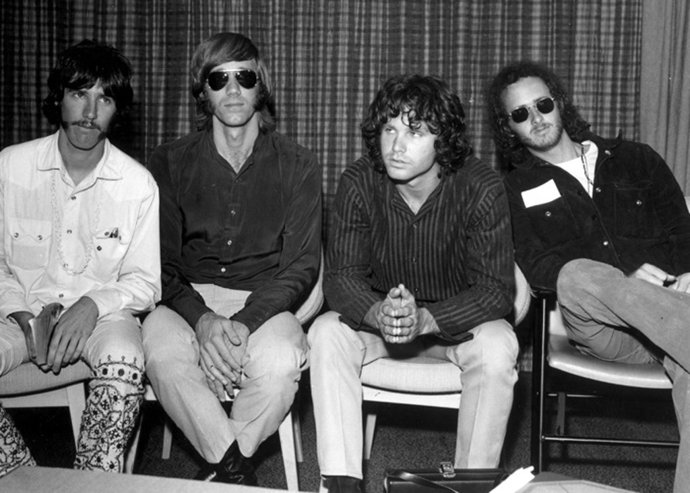  Jim Morrison Perdía La Vida En París. Una Muerte Aún Sin Esclarecer