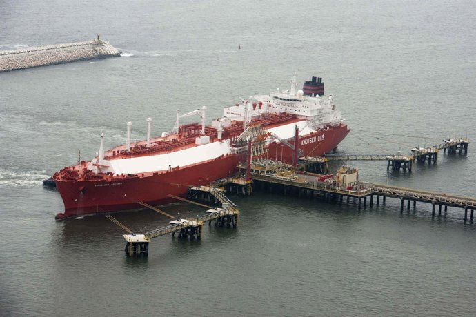 Transporte y carga de GNL