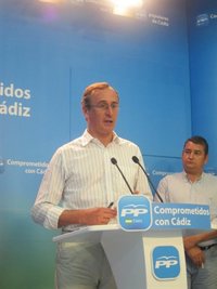 PP considera "absolutamente imprescindible para la higiene democrática de Cataluña" que Pujol comparezca en el Parlament