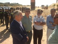 De Torre explica que la paralización de las obras del segundo puente es "parcial" y afecta a la rotonda