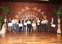 El chef José Rodríguez Rey, la diseñadora Juana Martín, los telediarios TVE y la UCAM, entre los premios 'Pencho Cros'