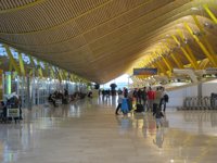 Barajas recibió más de 4 millones de pasajeros en julio, la mayor cifra de los últimos 22 meses