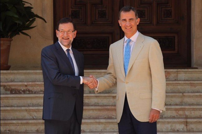 El Rey Felipe VI y el presidente del Gobierno, Mariano Rajoy